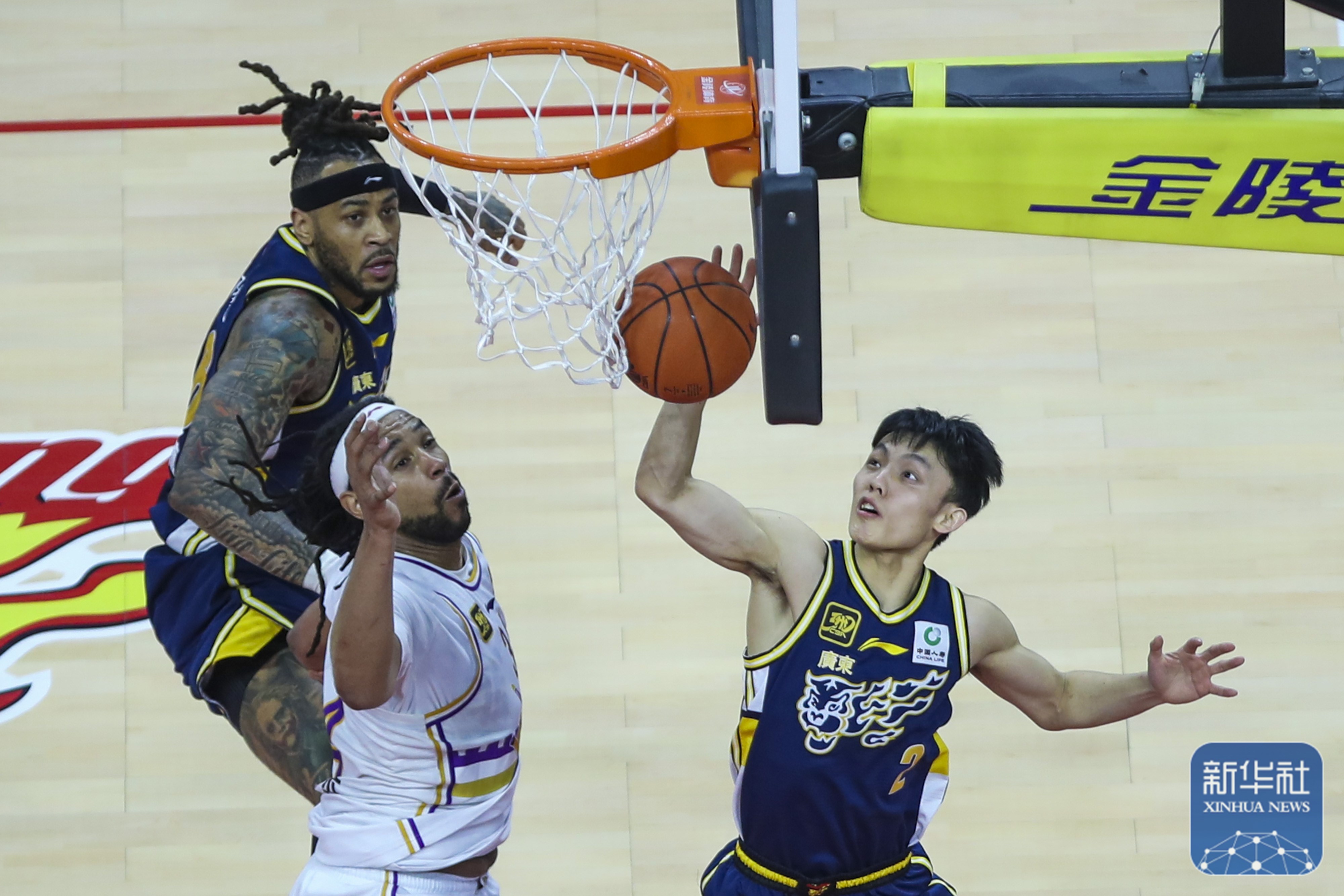 九游app下载-浙江东阳光队荣膺常规赛冠军，晋级季后赛备战如火如荼的简单介绍