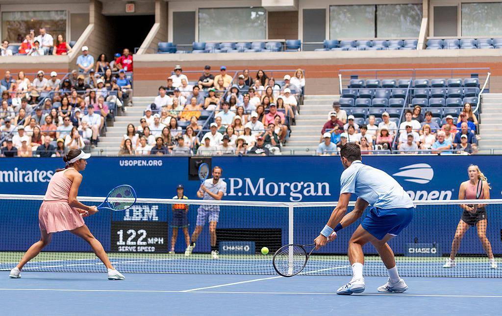 九游娱乐网站-关于意大利网球队鏖战日本网球队，德约科维奇爆发神勇的信息