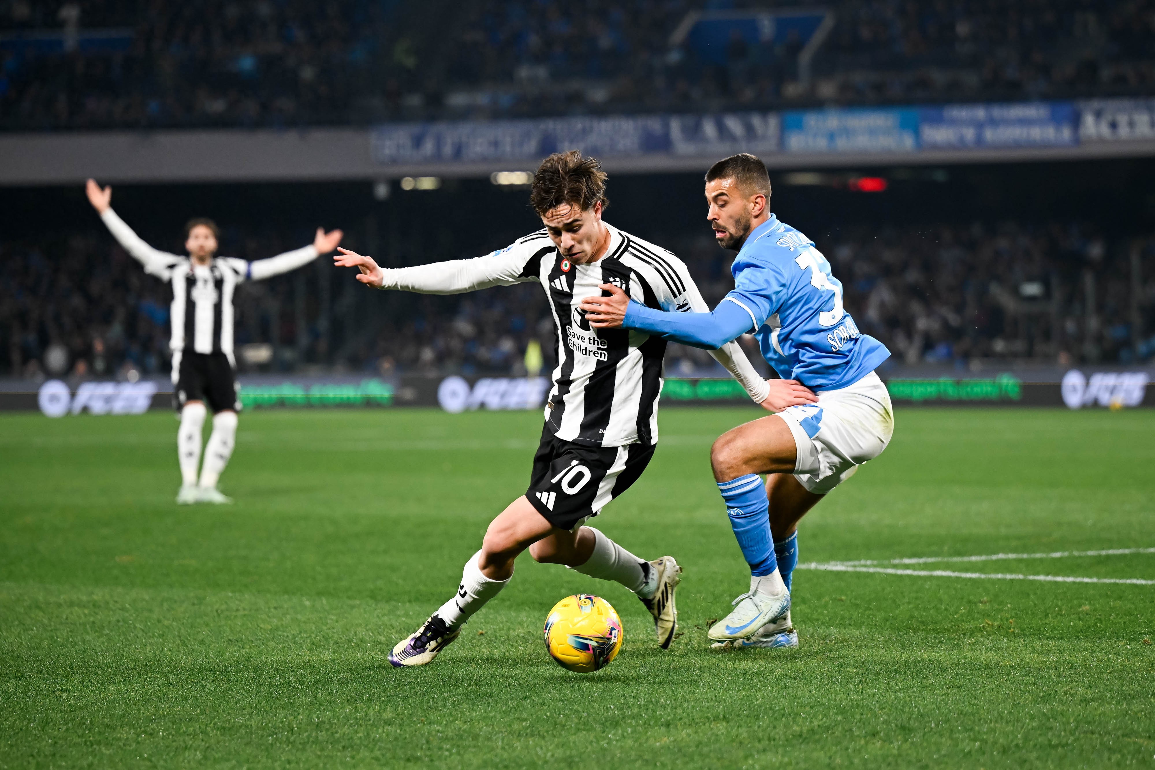 尤文图斯遗憾出局，明年再战欧洲之巅的简单介绍