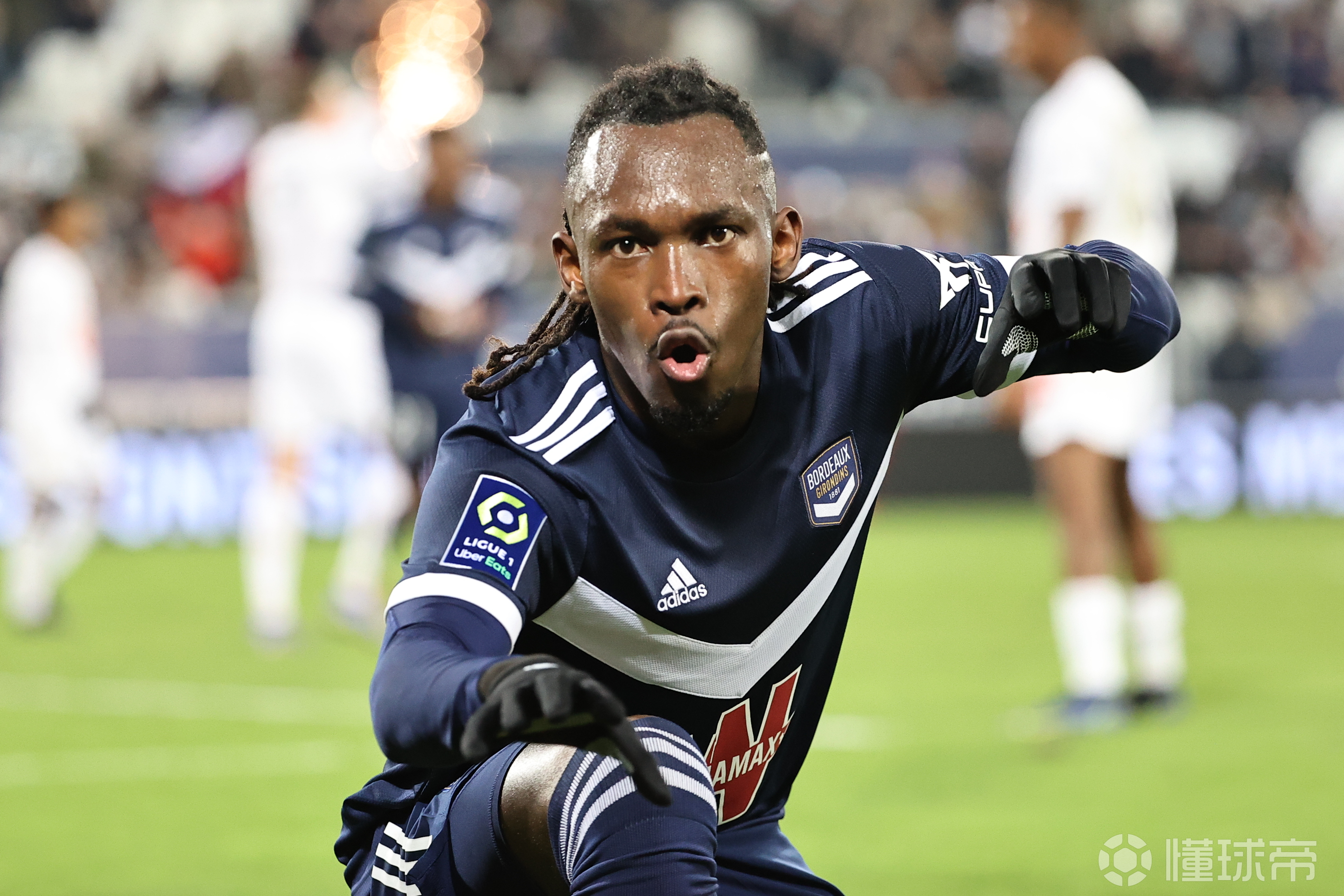 关于里尔战胜波尔多，赢得关键三分的信息