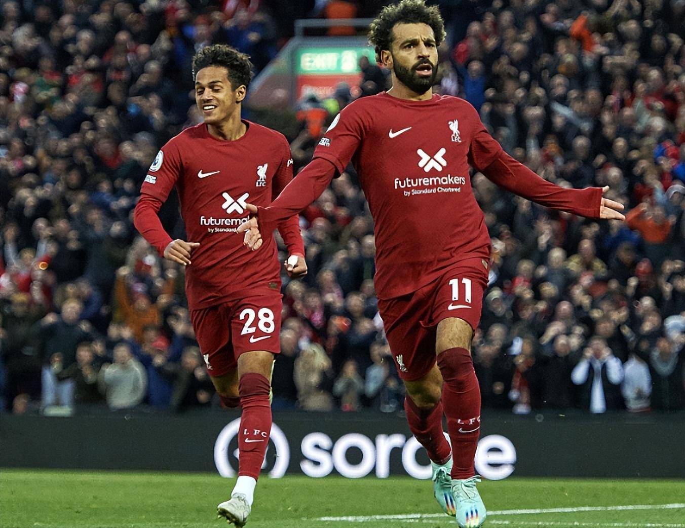 利物浦客场一球小胜，暂时领跑积分榜