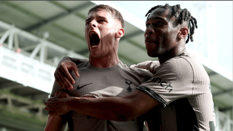 诺瓦拉平局斩获一分，保持不败战绩的简单介绍