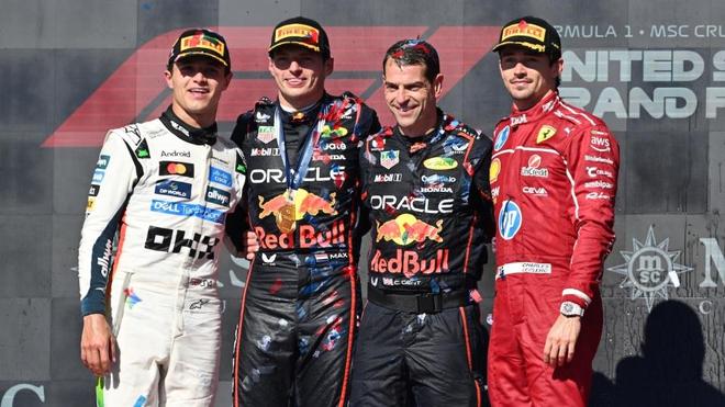 阿斯顿马丁轻取索伯车队,阿隆索扛起全队的简单介绍 阿斯顿马丁轻取索伯车队,阿隆索扛起全队的简单介绍