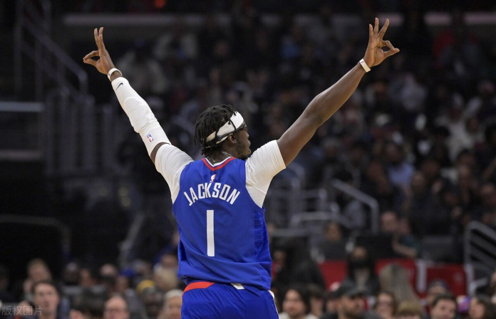 九游体育直播-鹈鹕翻盘快船，戈贝尔状态火热