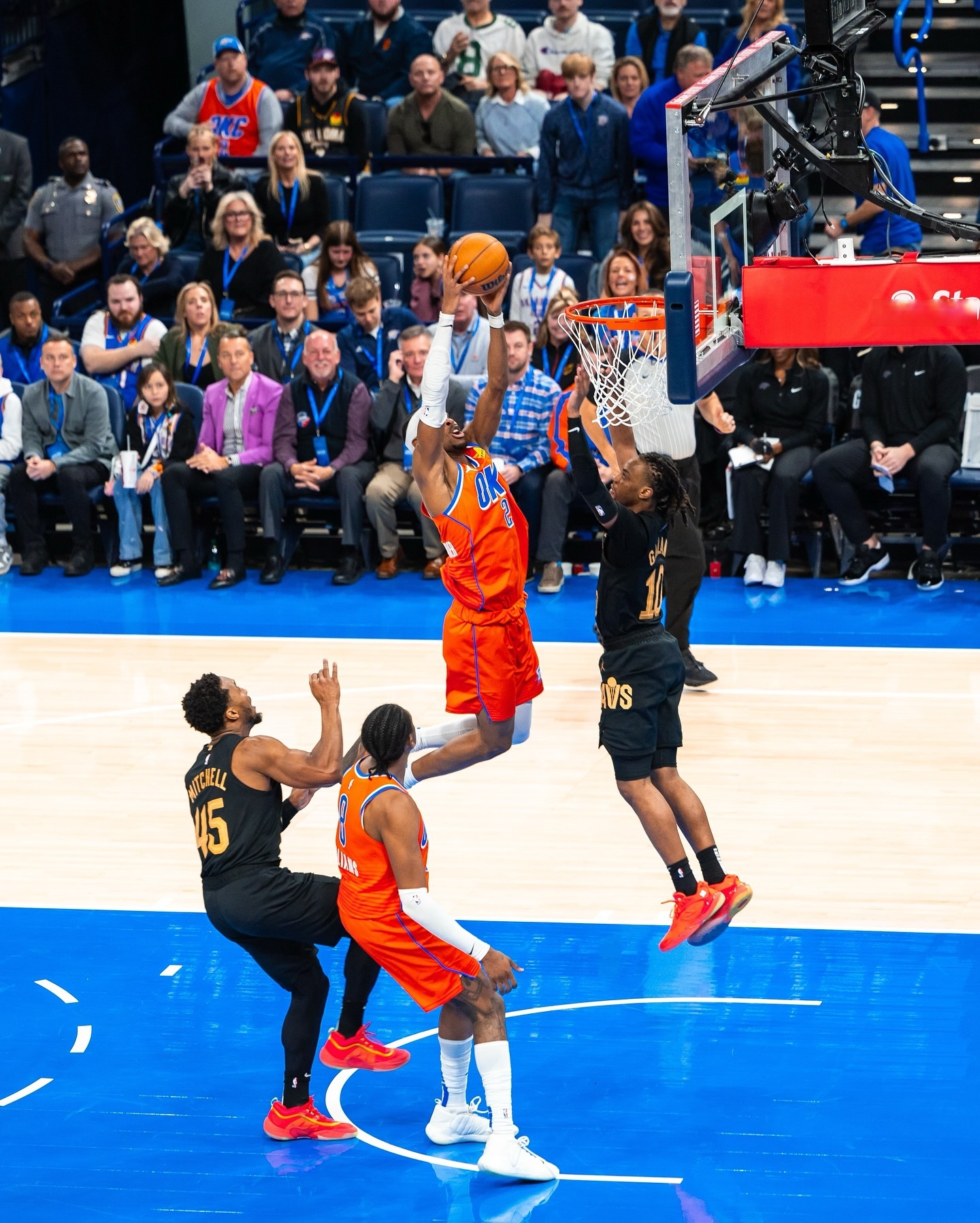 九游体育直播-爵士逆转火箭，乔治带队取胜