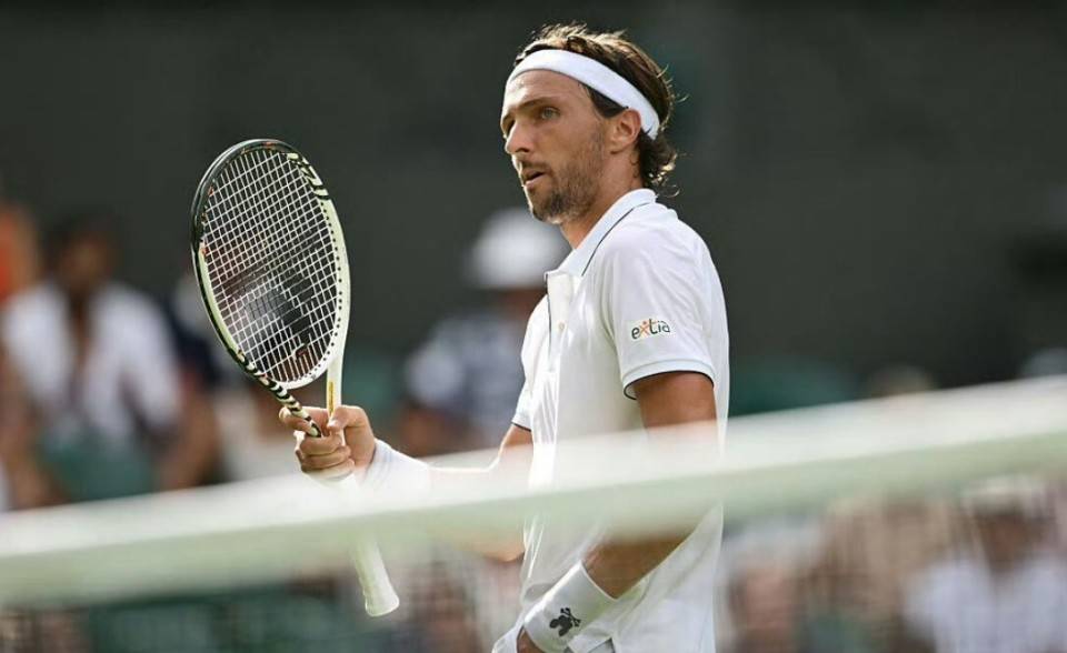 关于年终总决赛碾压温网，兹维列夫扛起全队的信息