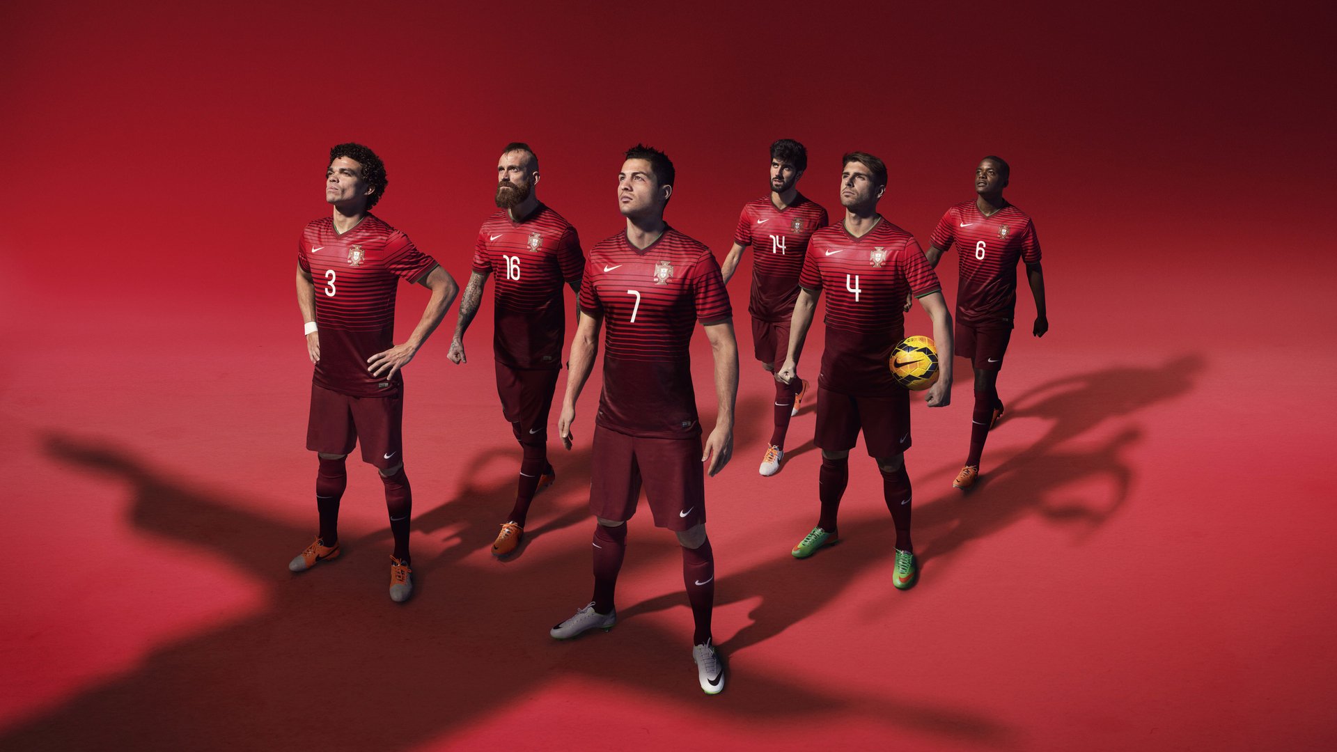 伊朗新星血拼莱比锡红牛，帕尔默表现堪称现代中场教科书